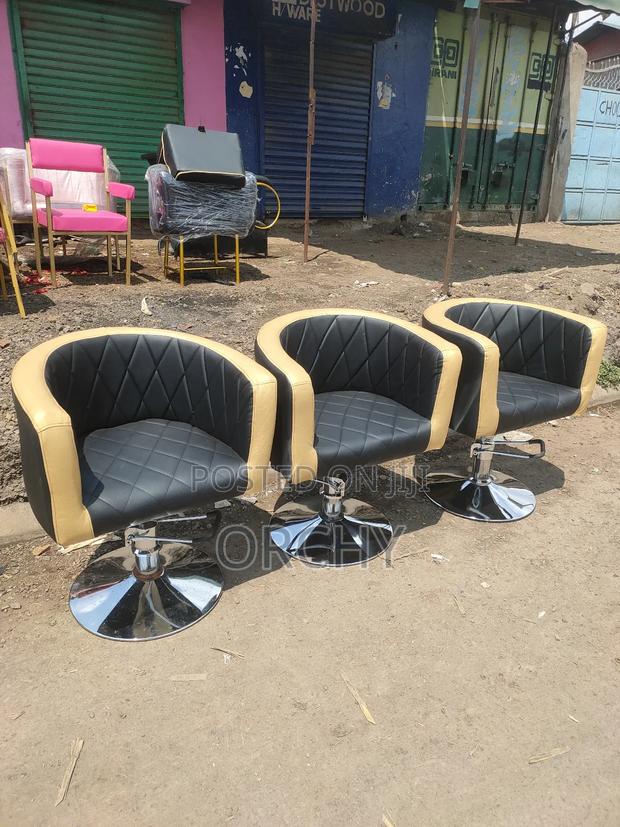 Salon Seats, / Styling Seats - thumbnail 2