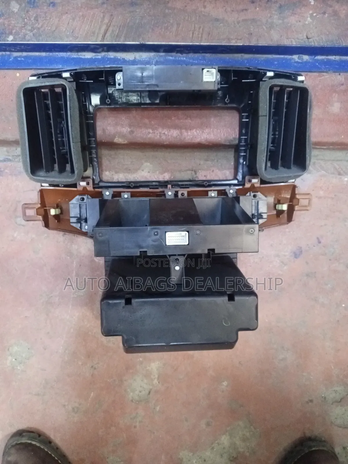 Premio /Alion 260 Radio Console for Unroid Radios