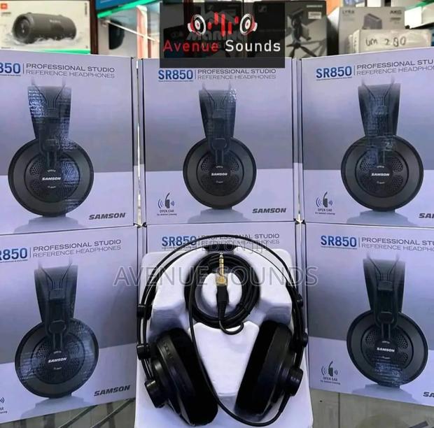 Samson Sr850 Professional Headphones
