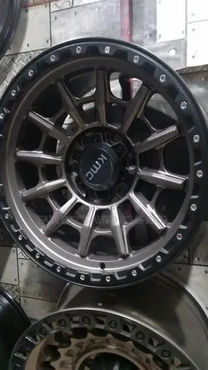 Prado Rims Za 17 Inches Offset.