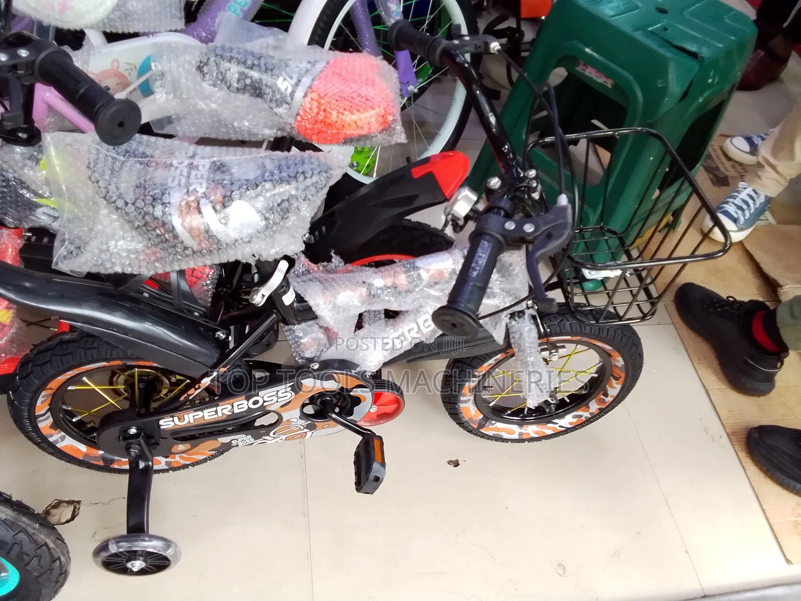 Size 12 Kids Bike Super Boss