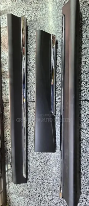 Subaru Forester Sj Door Moulding Covers