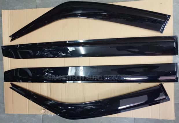 Toyota Kluger Original Windbreakers Available - main view