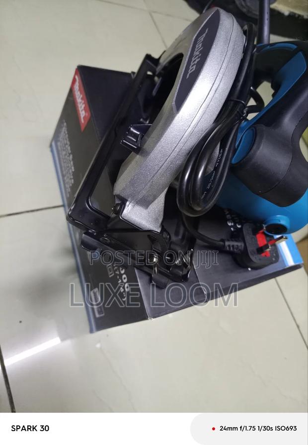 Makita Circular Saw 7inch