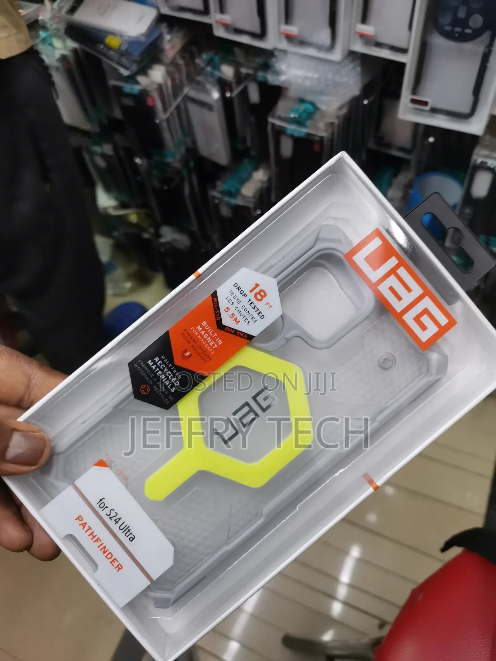 Galaxy S24 Ultra Clear Rugged Military Case With Magsafe