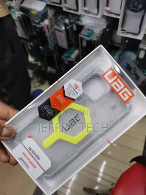 Galaxy S24 Ultra Clear Rugged Military Case With Magsafe