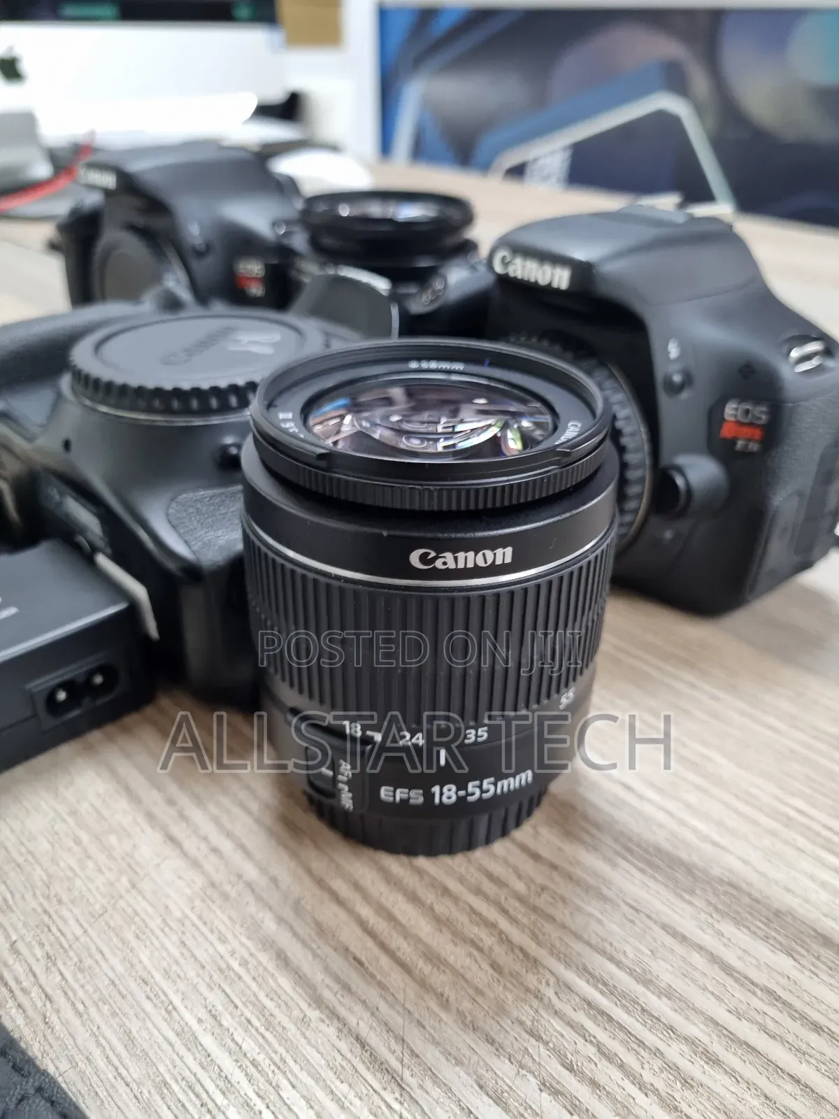 Canon Eos Rebel T3i/ 600d With 18-55mm Lens