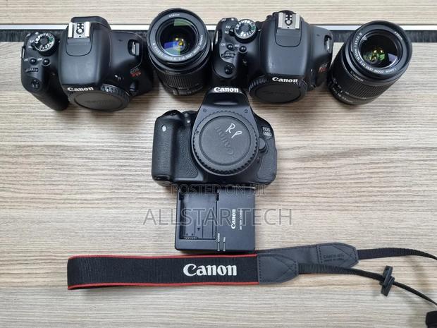 Canon Eos Rebel T3i/ 600d With 18-55mm Lens
