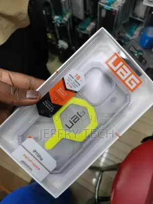 iPhone 15 Pro UAG Case With Magsafe Rugged Case-Clear