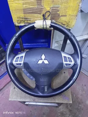 Mitsubishi Outlander Steering Airbag