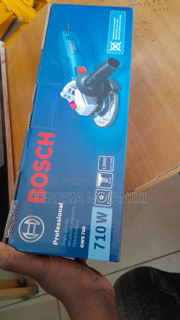 GWS 700 Professional Angle Grinder - main view