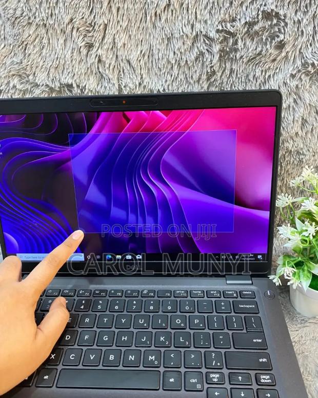 New Laptop Dell Latitude 5490 8GB Intel Core I5 SSD 256GB - thumbnail 3