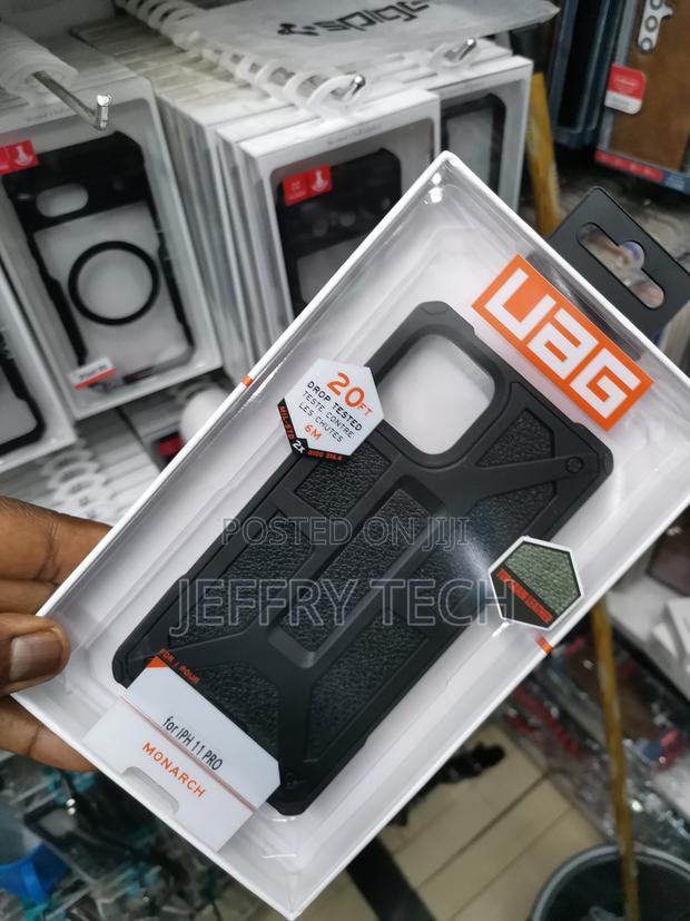 UAG iPhone 11 Pro Light Rugged Military Drop Case-Black - thumbnail 3