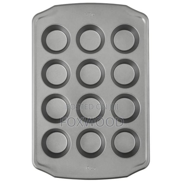 12 Hole Baking Tray - main view