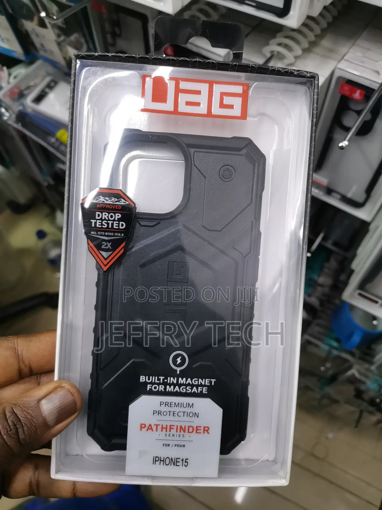 UAG Rugged Cover for Apple iPhone 15 With Magsafe -Black