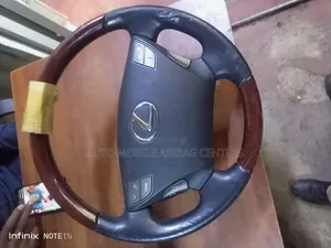 Lexus LS Airbag