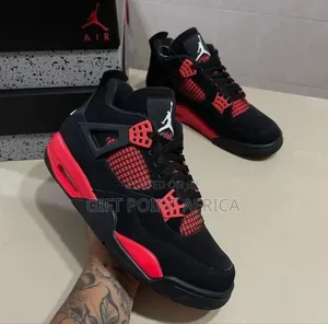Jordan 4 Black Cat Sneakers