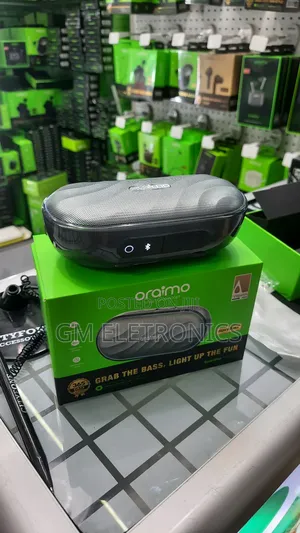 Oraimo Space Box OBS-382 8W Portable Bluetooth Speaker.