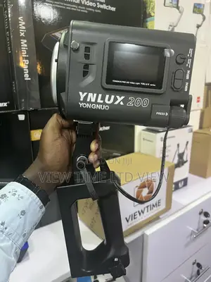 Yongnuo YNLUX200 LED Video Light