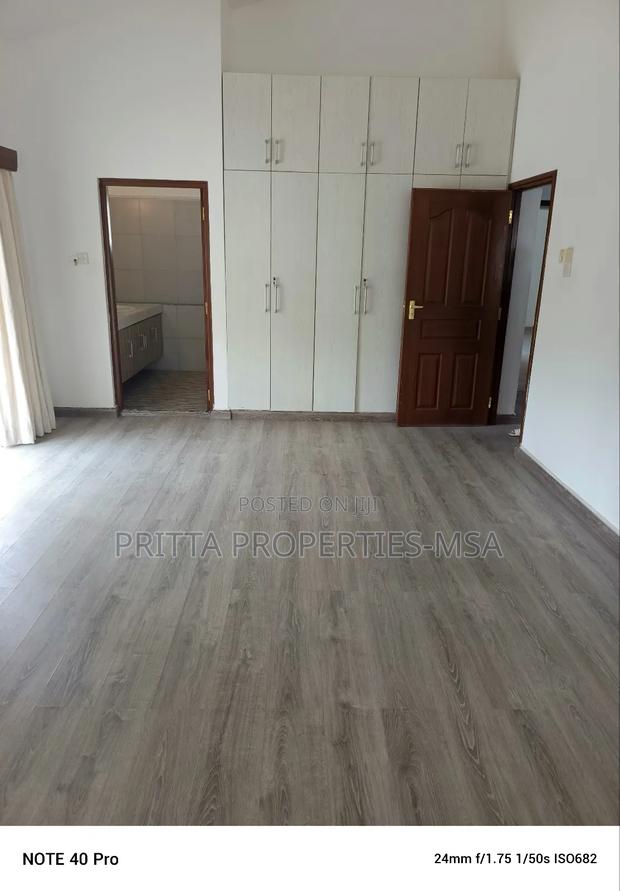 3bdrm Maisonette in Nyali for sale - thumbnail 13