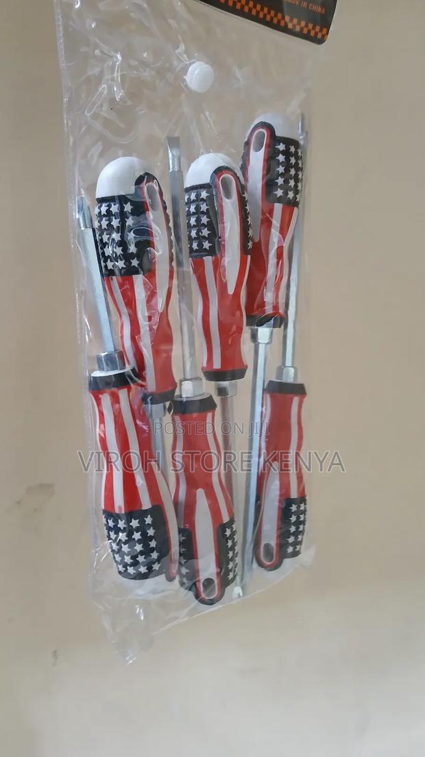 6pcs Screwdriver Set Dual Star / Flat Different Sizes Set - thumbnail 2