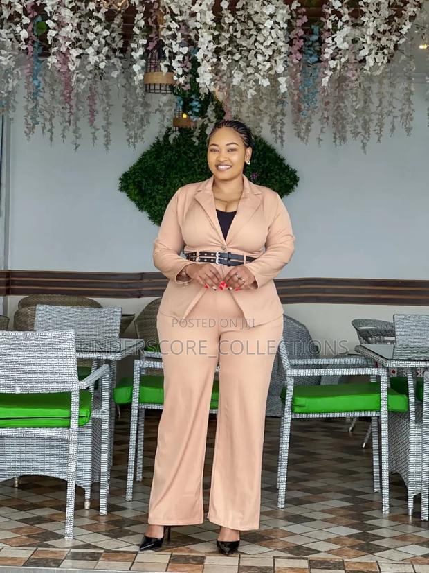 Ladies 2pc Set. Sizes Mlxl.
