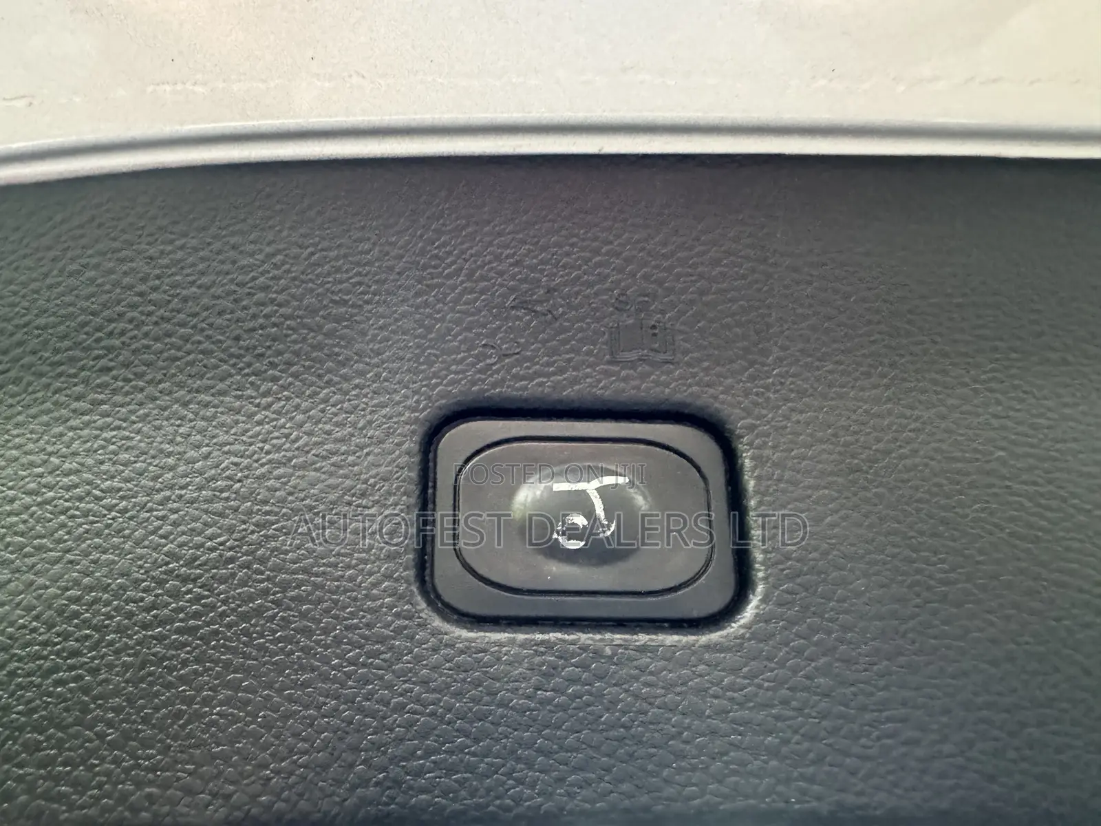 Ford Everest 2020 Silver