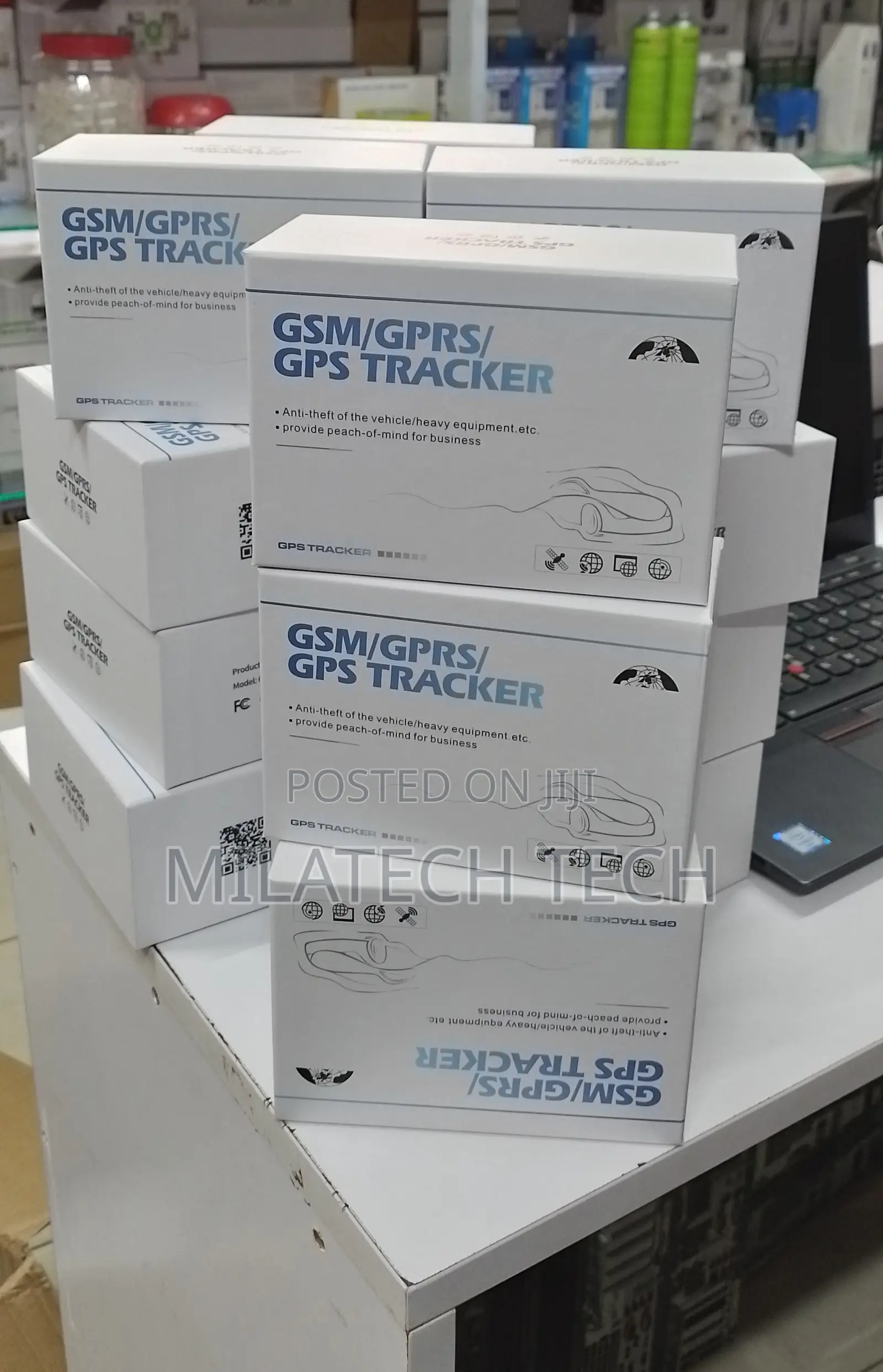 GPS/GSM/GPRS Vehicle Tracking Device Real Time GPS Tracker