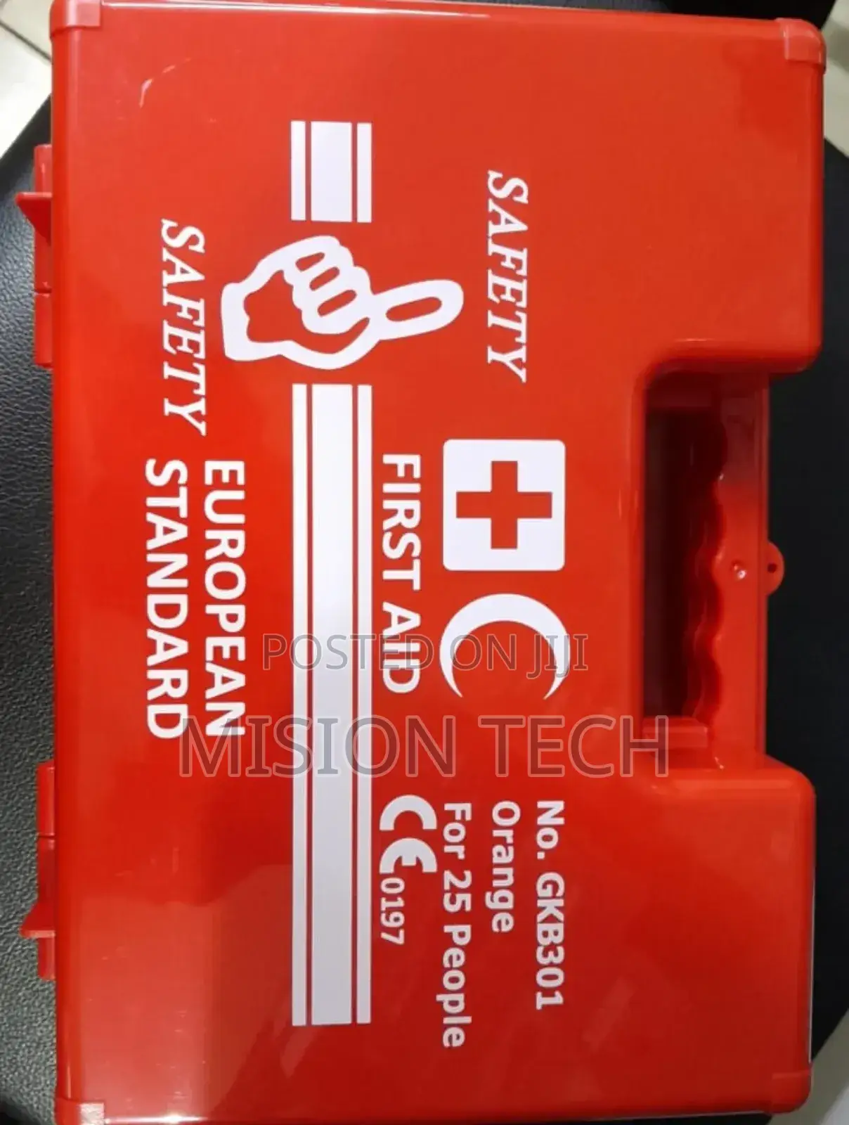 Medium 25-Person First Aid Kit 
