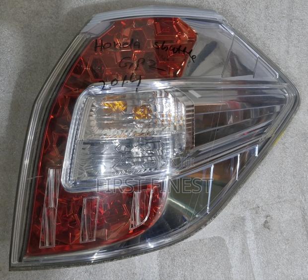 Honda Fit Shuttle 2014 Backlights