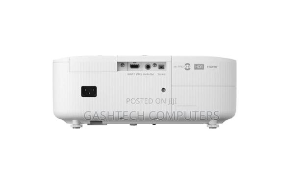 Brand New EPSON 6150 Projector 2800 Lumens
