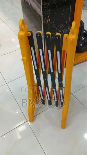 Reliable Expandable Safety Barriers - thumbnail 2