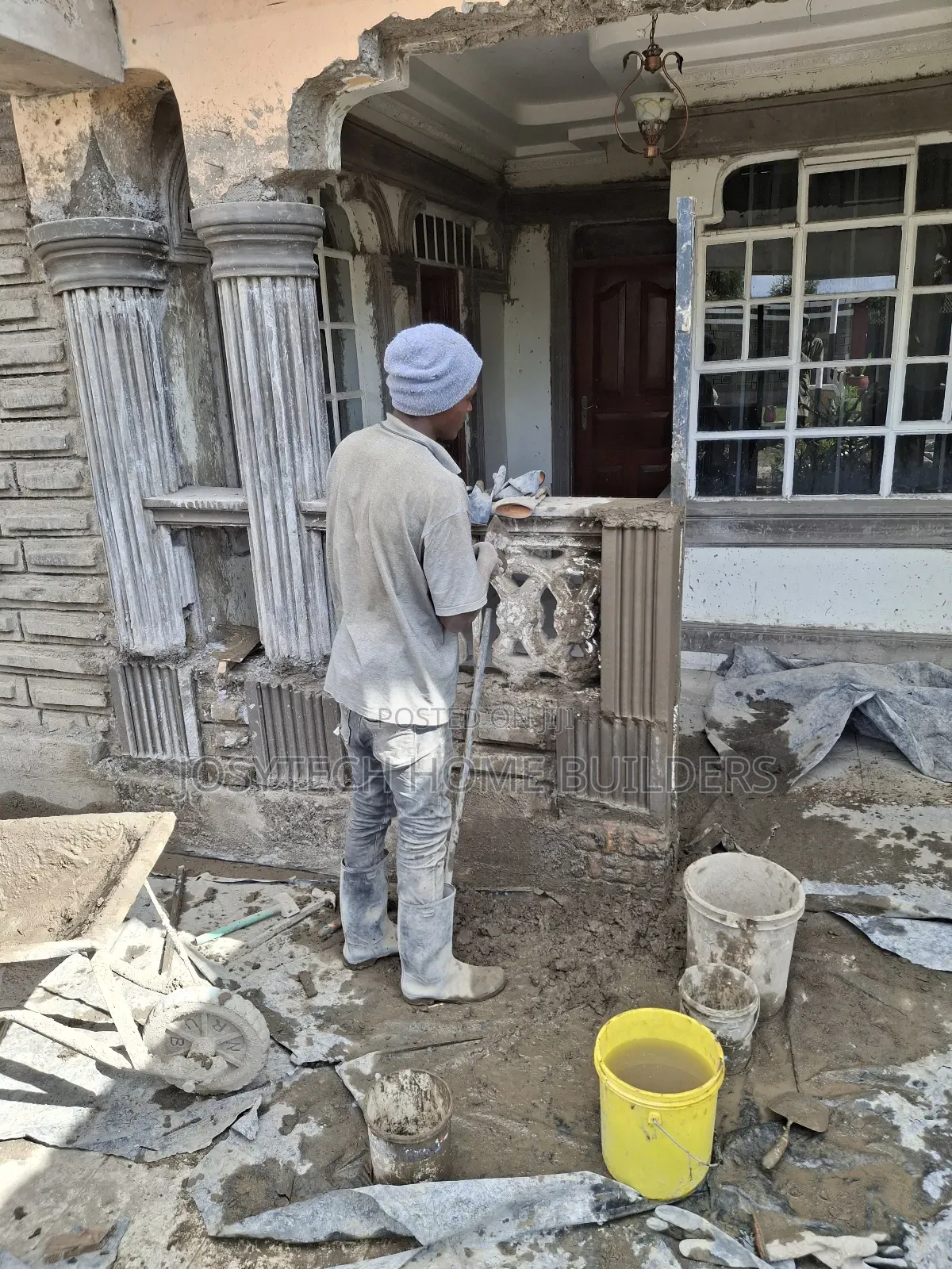 MOULDINGS FUNDI ( Great Job)