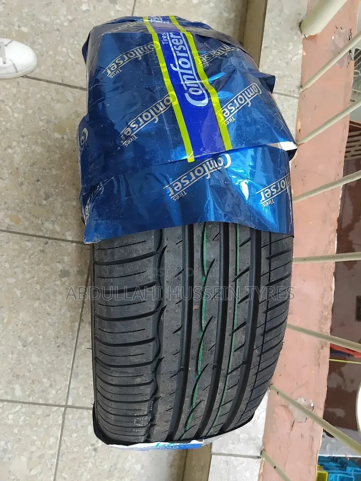 215/50 R17 Comforser