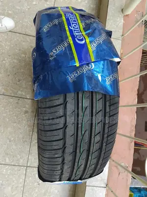 215/50 R17 Comforser