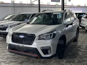 Subaru Forester 2018 Off white