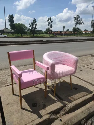 Styling Seat/ Manicure Seat