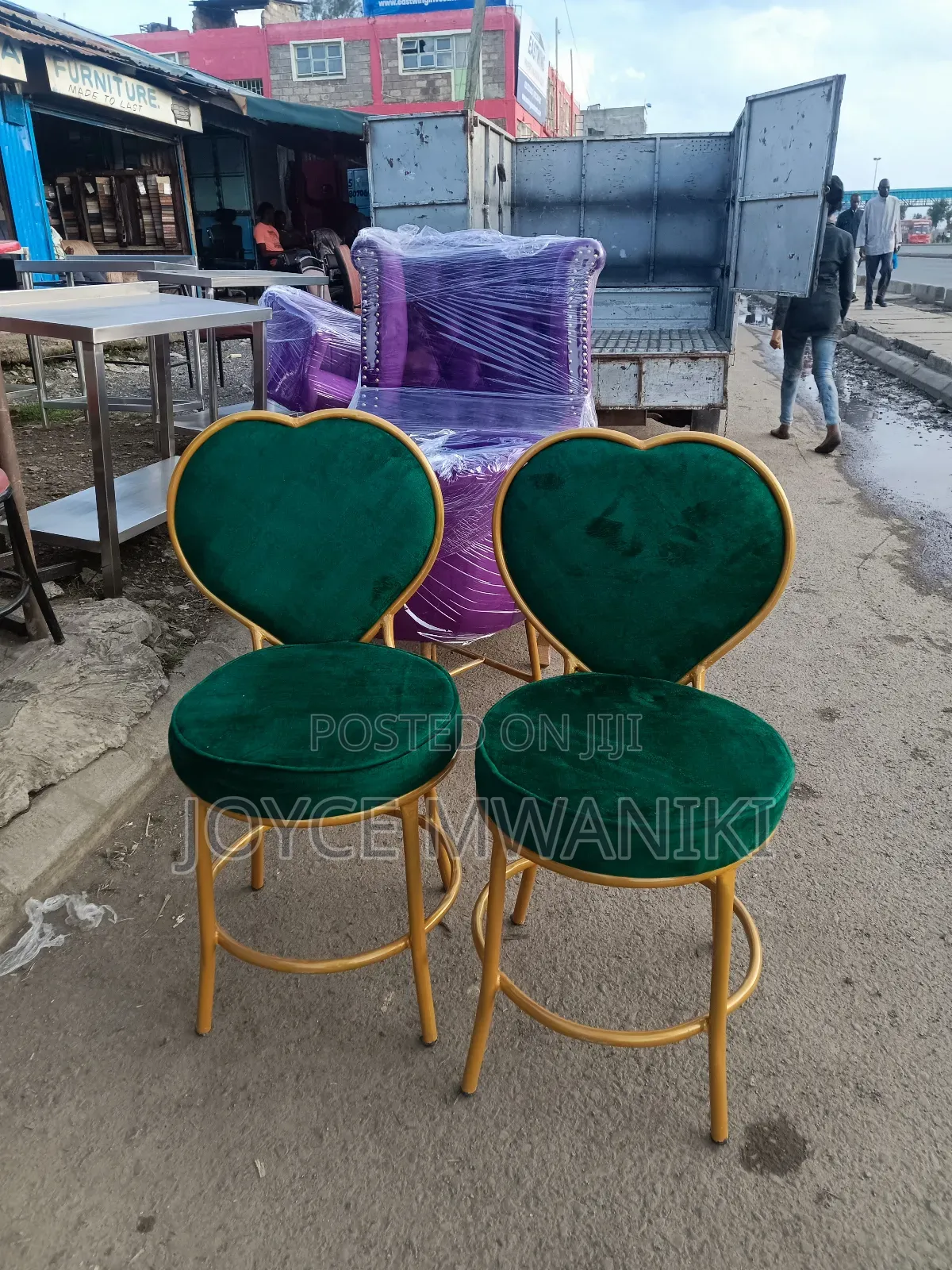 Manicure Love Seats, Emarld Green 
