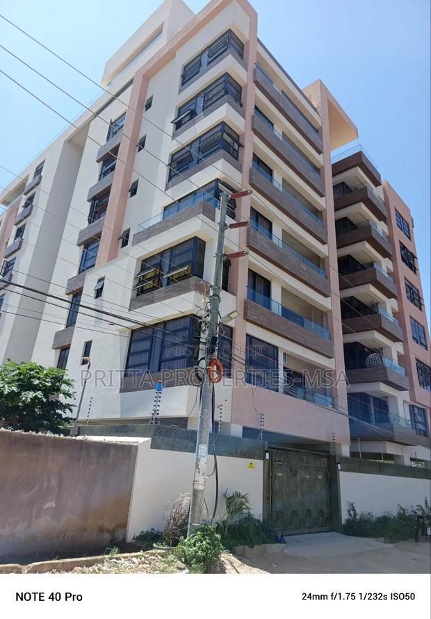 4bdrm Penthouse in Nyali Cinemax for rent