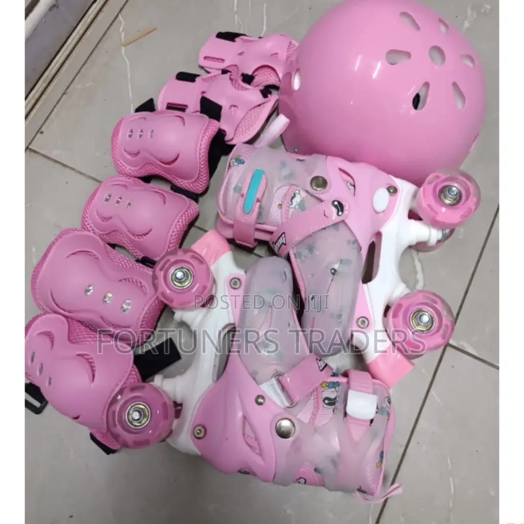 Quad Roller Skates With Hard Helmet