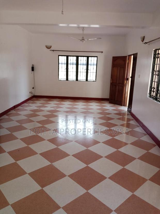 4bdrm Maisonette in Nyali Offskirts for rent - thumbnail 6