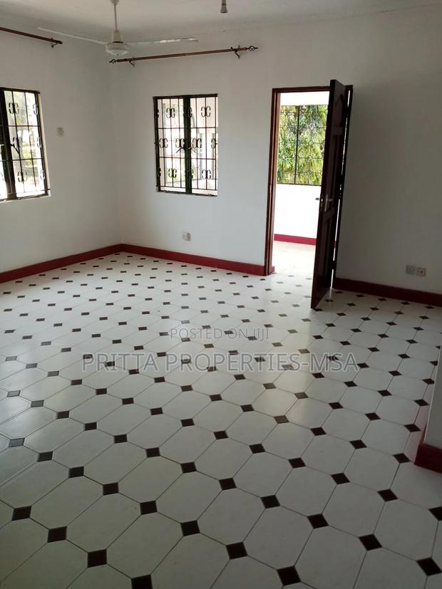 4bdrm Maisonette in Nyali Offskirts for rent - thumbnail 17