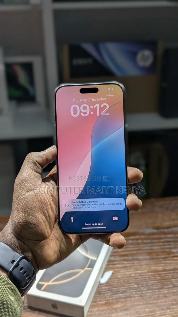 New Apple iPhone 16 Pro Max 256 GB - thumbnail 2