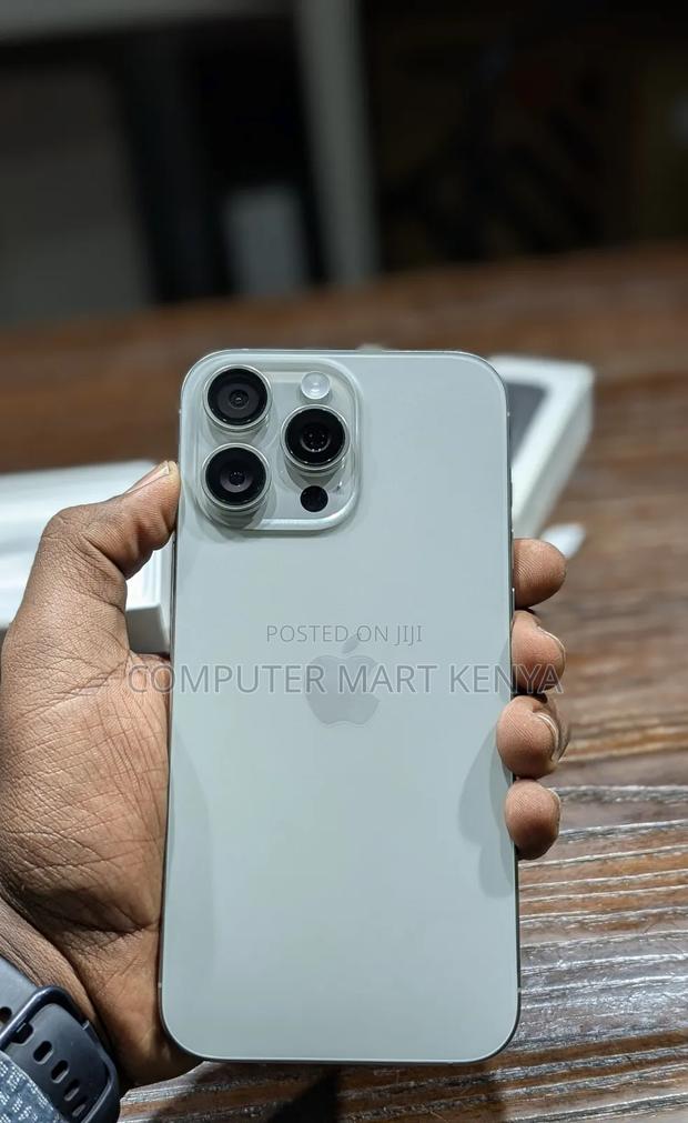 New Apple iPhone 16 Pro Max 256 GB - thumbnail 3