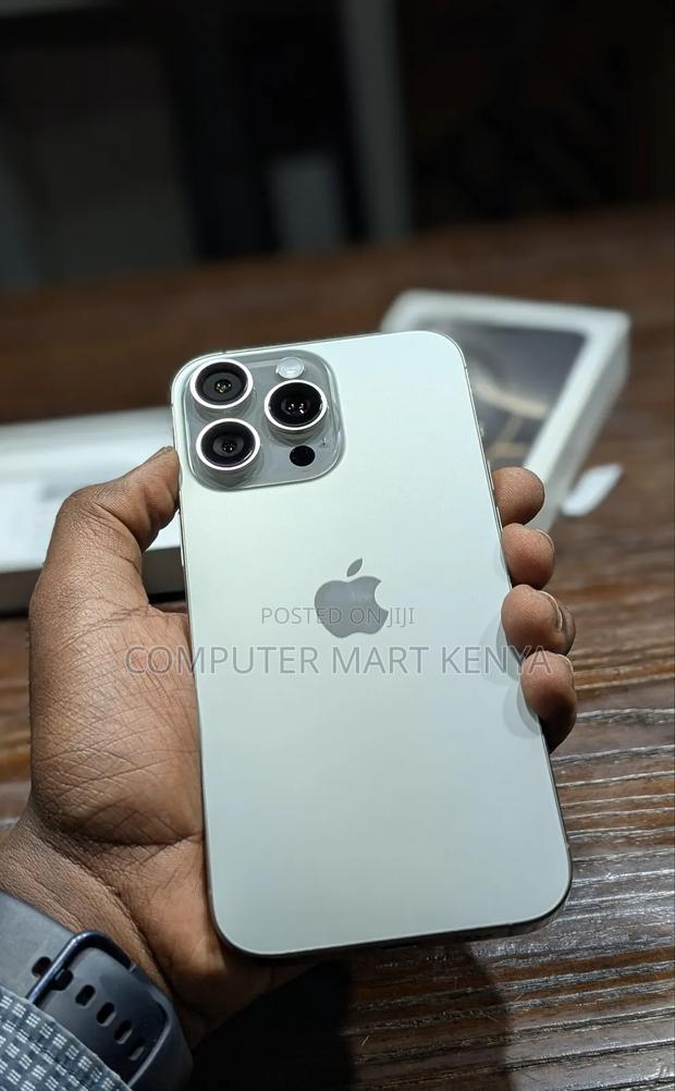 New Apple iPhone 16 Pro Max 256 GB - thumbnail 4