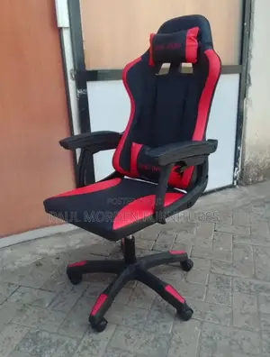 Red and Black Recing Gaming Chair