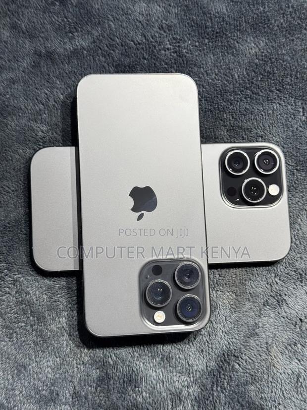 Apple iPhone 16 Pro Max 256 GB Black - thumbnail 3