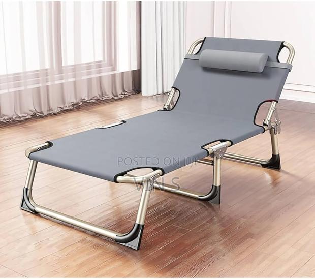 Camping Beds* Câmping Bêds, Campîng Bèds/Cămping Běds