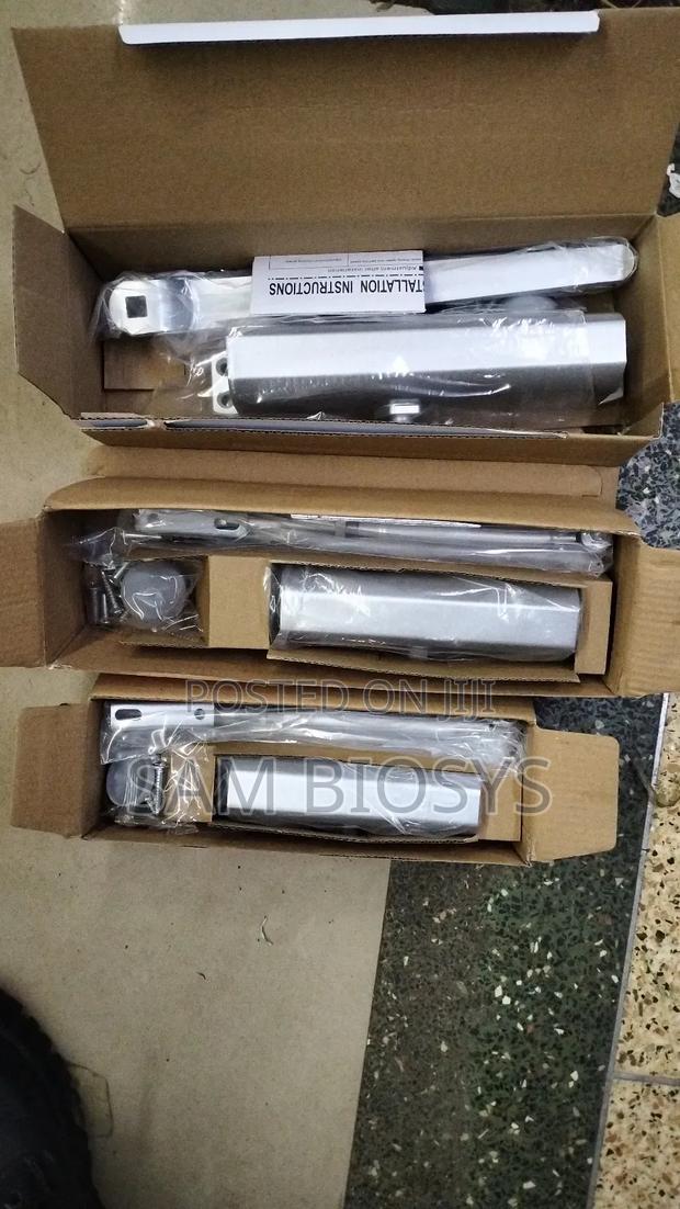 Hydraulic Door Closure - main view