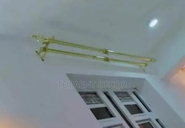 2m Gold Double Adjustable Rod With Rings
